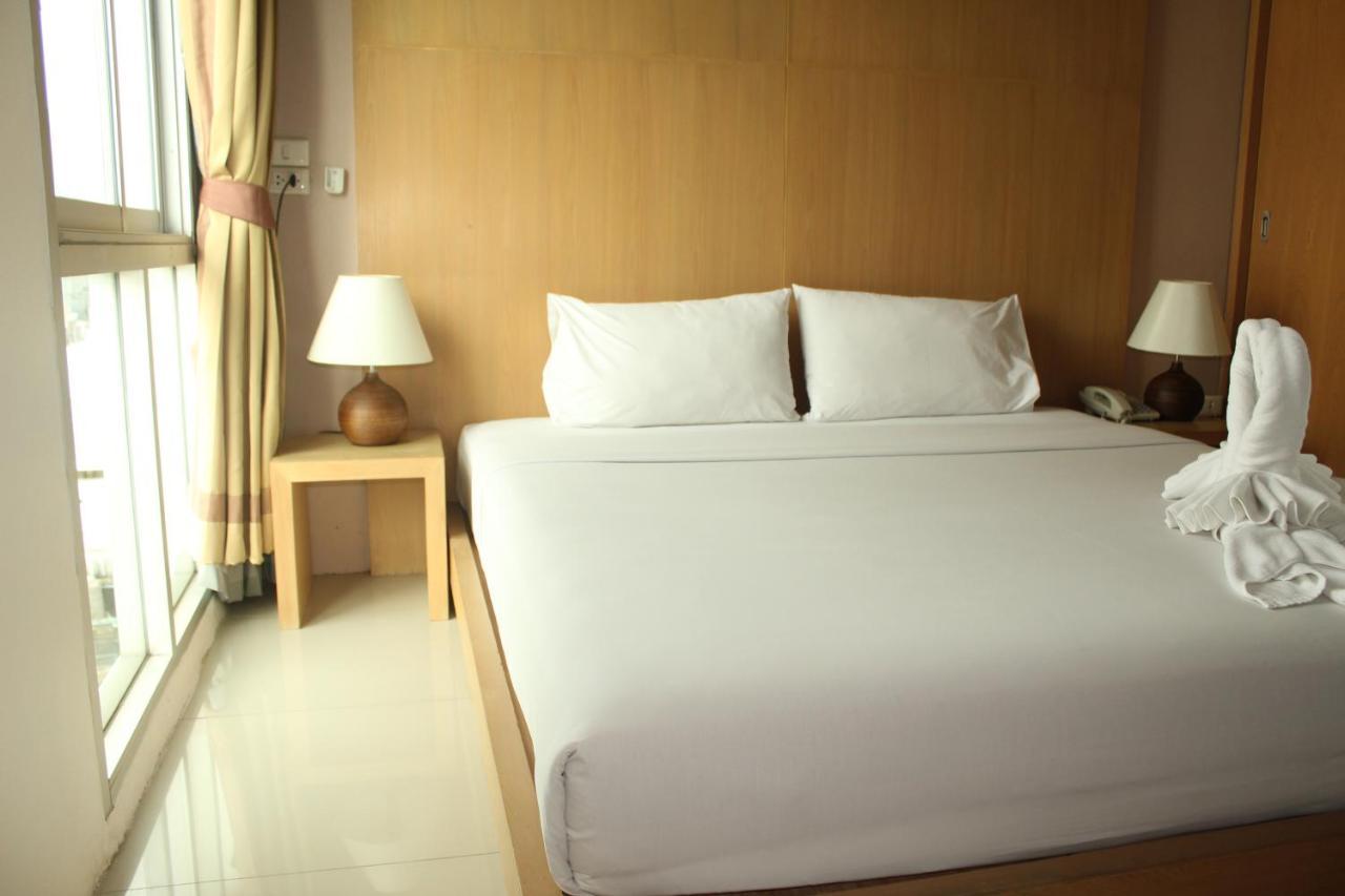 Bansabai Sabaidee Service Apartment Bangkok Ngoại thất bức ảnh